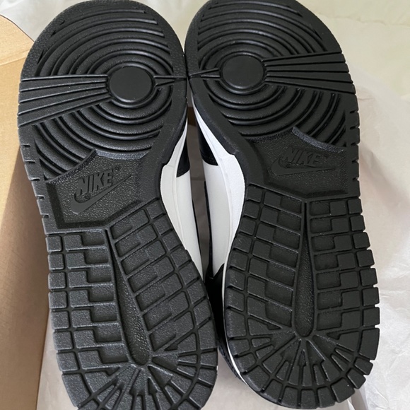 Nike dunk panda high tops - Picture 2 of 4